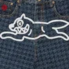 Damen-Jeansshorts mit Hahnentrittmuster und Running Dog Damen-Jeansshorts mit Hahnentrittmuster und Running Dog