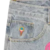 Jeanshose mit „Running Dog“-Motiv und doppeltem Bund Jeanshose mit „Running Dog“-Motiv und doppeltem Bund