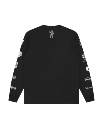 T-Shirt mit mehreren Logos