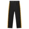 Velours-Jogginghose mit kleinem Arch Logo Velours-Jogginghose mit kleinem Arch Logo